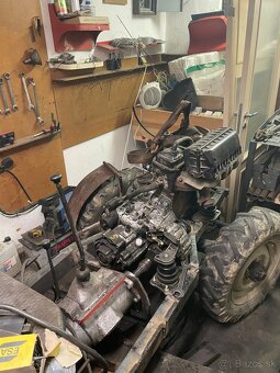 Malotraktor domácej výroby (traktor) 4x4 prevodovka aro - 7