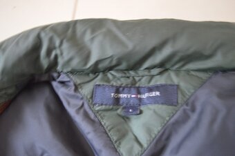 predam original vesta Tommy Hilfiger - 7