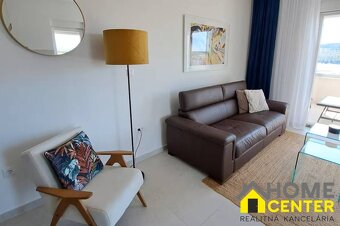 NA PREDAJ moderný luxusný apartmán /45 m² / Dalmátsko, TROGI - 7