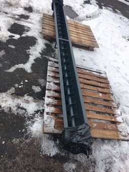 ŠNEKOVY  a pásový DOPRAVNIK - 7