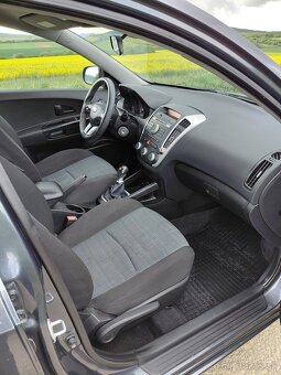 Kia ceed 2009 1.6 benzín - 7