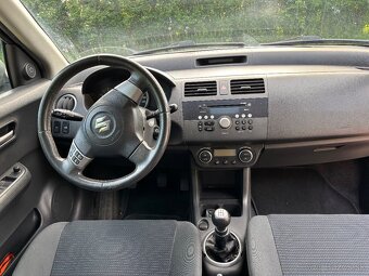 Suzuki Swift - 7