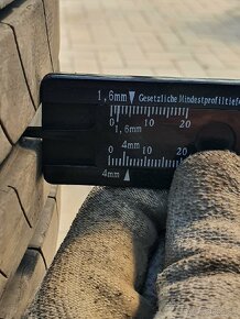 Predám letné pneumatiky 215/55 R18 99V - 7