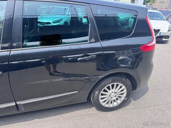 RENAULT MEGANE SCENIC 1.5 dCI 2012 - 7