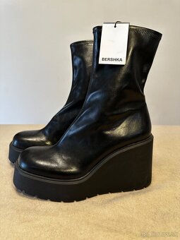 Nové Bershka kotníkové topánky č. 41 - 7
