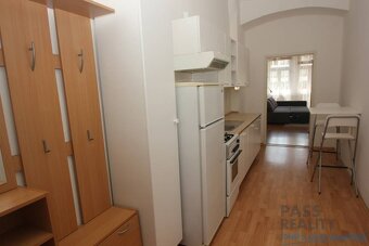 BEZ PROVÍZIE-Prenájom 1i (43 m2), BA-STARÉ MESTO, Konventná - 7