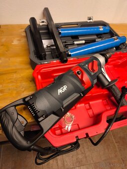 Jadrová vŕtačka s príklepom 62 - 7