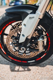 Ducati Hyperstrada 821 - 7