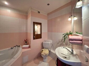 Predaj 2i byt Prievidza časť Necpaly- s balkónom 49m2 - 7