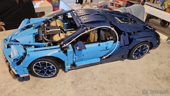 Stavebnica Bugatti Chiron 42083 - 3599 dielov - 7
