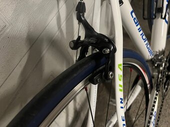 Predám cestný bicykel Cannondale - 7