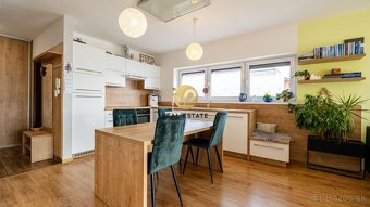 Moderný 3 izbový byt s terasou, záhradkou a parkovaním, 7 ro - 7
