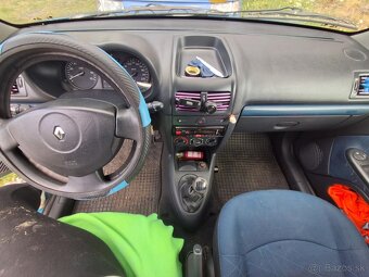 Renault clio - 7