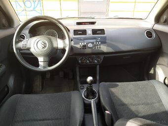 Suzuki Swift 1.3i - 7
