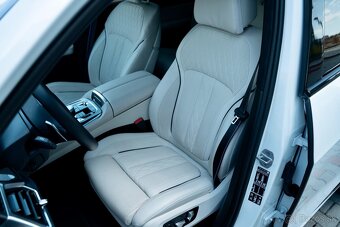 BMW X7 xDrive M60i Individual /7 Miestna - 7