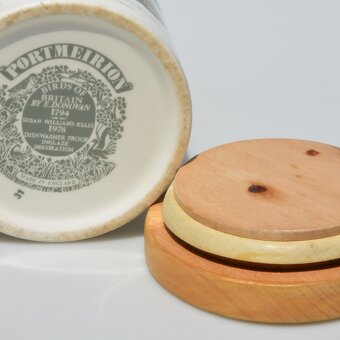 Dve vintage veľké dózy s dreveným vrchnákom Vtáky - 7