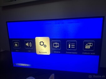 Televízor Technika - 7