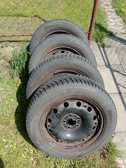Zimné hankook 185/60 r15 ,5x100 - 7