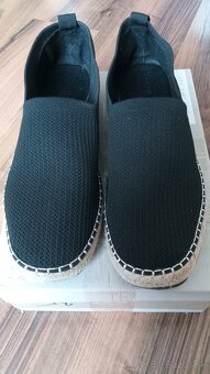 Predam damske a panske sportove nove topanky-Slapky - 7