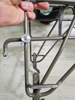 Nosič na bicykel bike fatbike a Thule Packn basket - 7