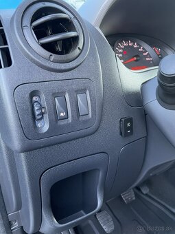 Renault Master 2,3D nájazd iba 40.000km - 7