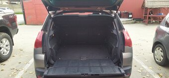 Predám peugeot 3008 2.0 HDI - 7