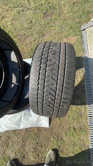 225 35 r22 - 7