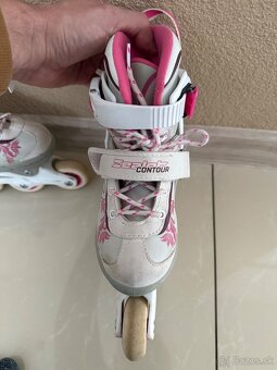 Dievčenské kolieskové korčule. - 7