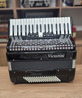 96 basovy akordeon VICCTORINI - 7