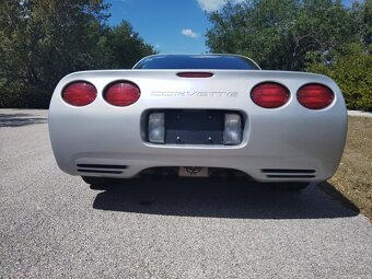 1998 Chevrolet Corvette C5 manual - 7