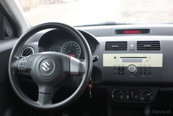 Suzuki SWIFT 1.3 - 7