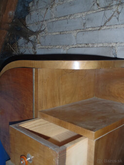 Nočné stolíky - 7
