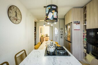 Na predaj, 3 izbový zrekonštruovaný byt s garážou, Ilija - 7