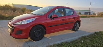 Peugeot 207 1.4 - 7