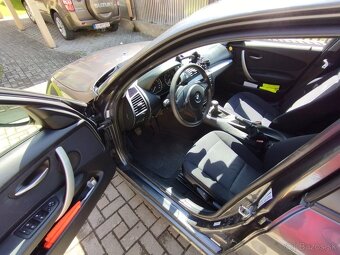 BMW 118D - 7