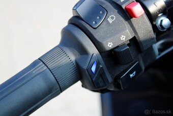 Suzuki GSX1250FA - 7