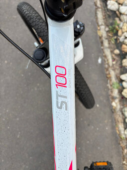ROCKRIDER ST100 - 7