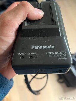 Kamera panasonic AG-DVX102B - 7