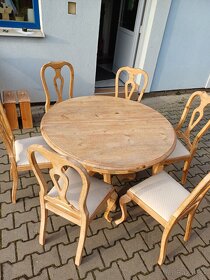 Okrúhly stôl stoličky komoda pínia - 7