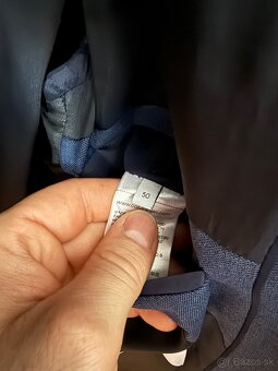 Predám oblek Calvin Klein s kravatou a opaskom - 7