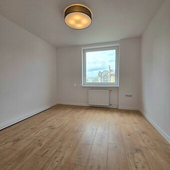 3i Fibichova, pri Auparku, 65m2 + 2x loggia, po novej rekonš - 7