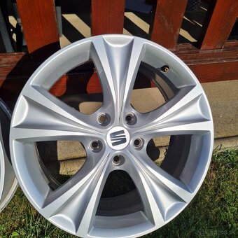 ALU disky Seat R17 5x112 - 7