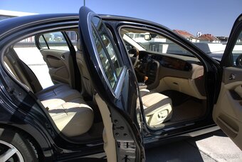 Jaguar S-Type 2.7 V6 Executive AT6, 152kw - 7