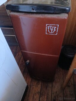 Sporák  na drevo +peterka +radiátor - 7