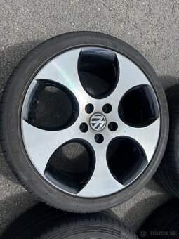 VW GTI Detroit R18 225/40 - 7
