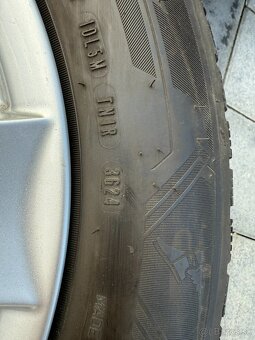 Zimné pneu 215/60 R16 GOODYEAR ultraperformance 3 Fulda NOVÉ - 7