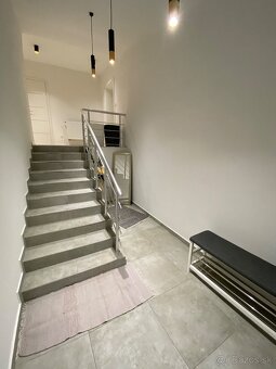 NOVINKA 3izbový byt s 2parkoviskami a zahradkou - 7