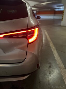 Toyota Corolla 1,2L Turbo 6MT Paket STYLE + TECH Corolla - 7