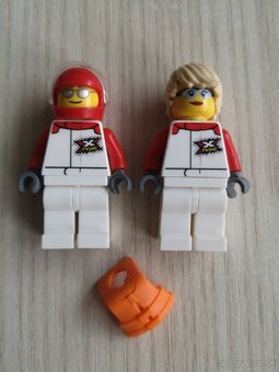 Lego City 60254 Preprava pretekárskeho člna - 7