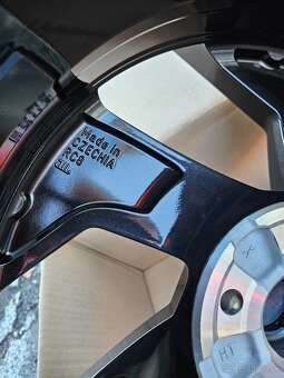 Nové alu kola Trisuli 18" Škoda Superb IV - 7